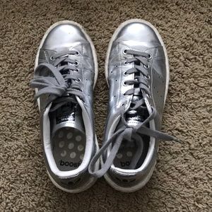 Women’s adidas Stan Smith’s metallic ultra boost